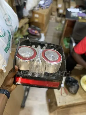 All Kinds of Range Rover Headlights Taillight Available