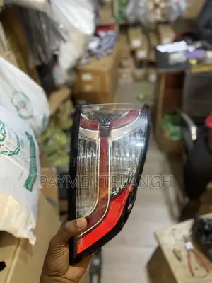 All Kinds of Range Rover Headlights Taillight Available
