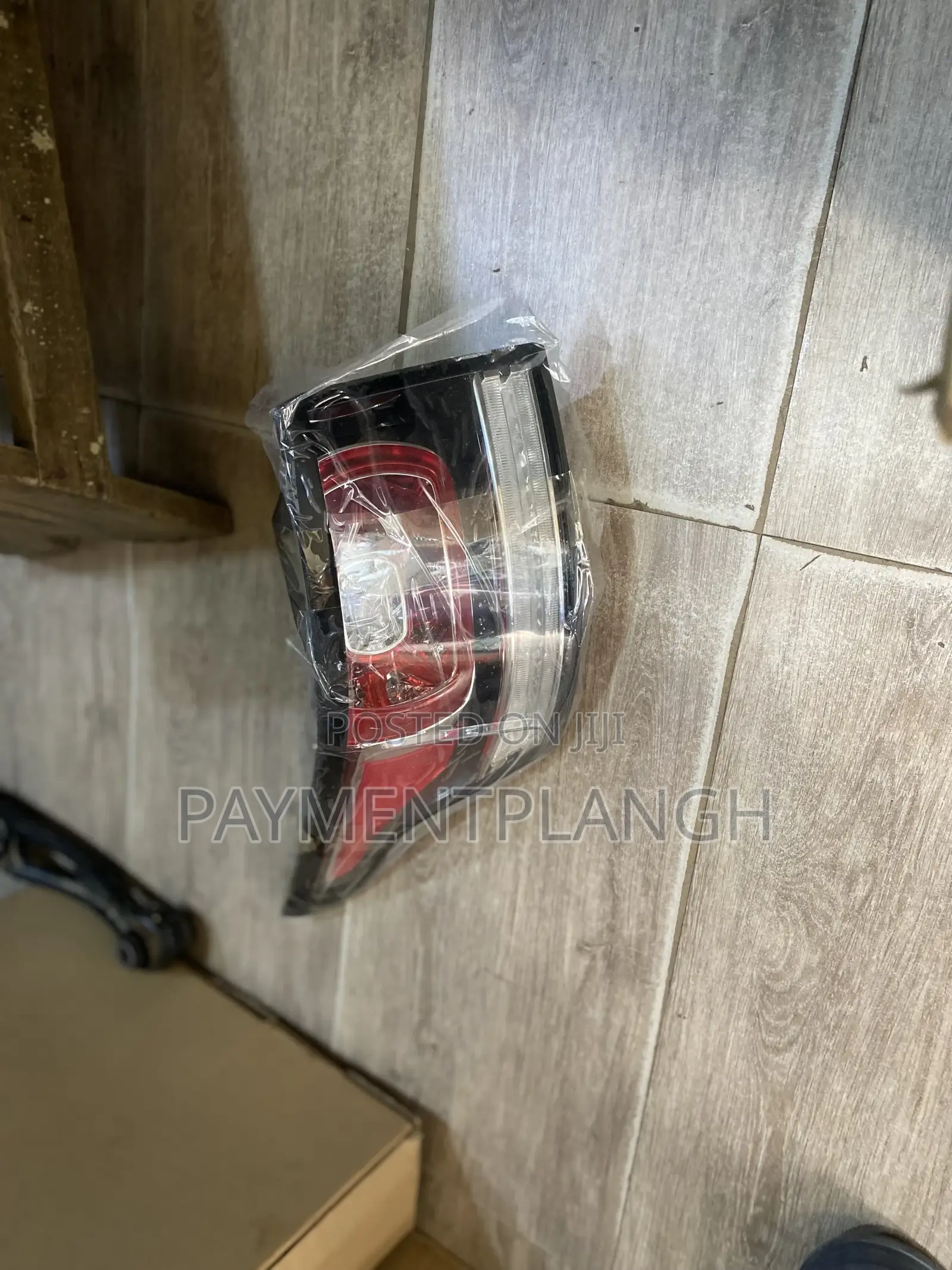 All Kinds of Range Rover Headlights Taillight Available