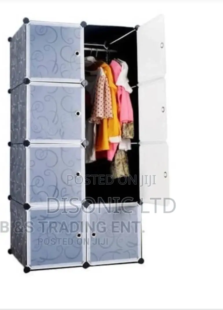 16 Cubes Foldable Wardrobe