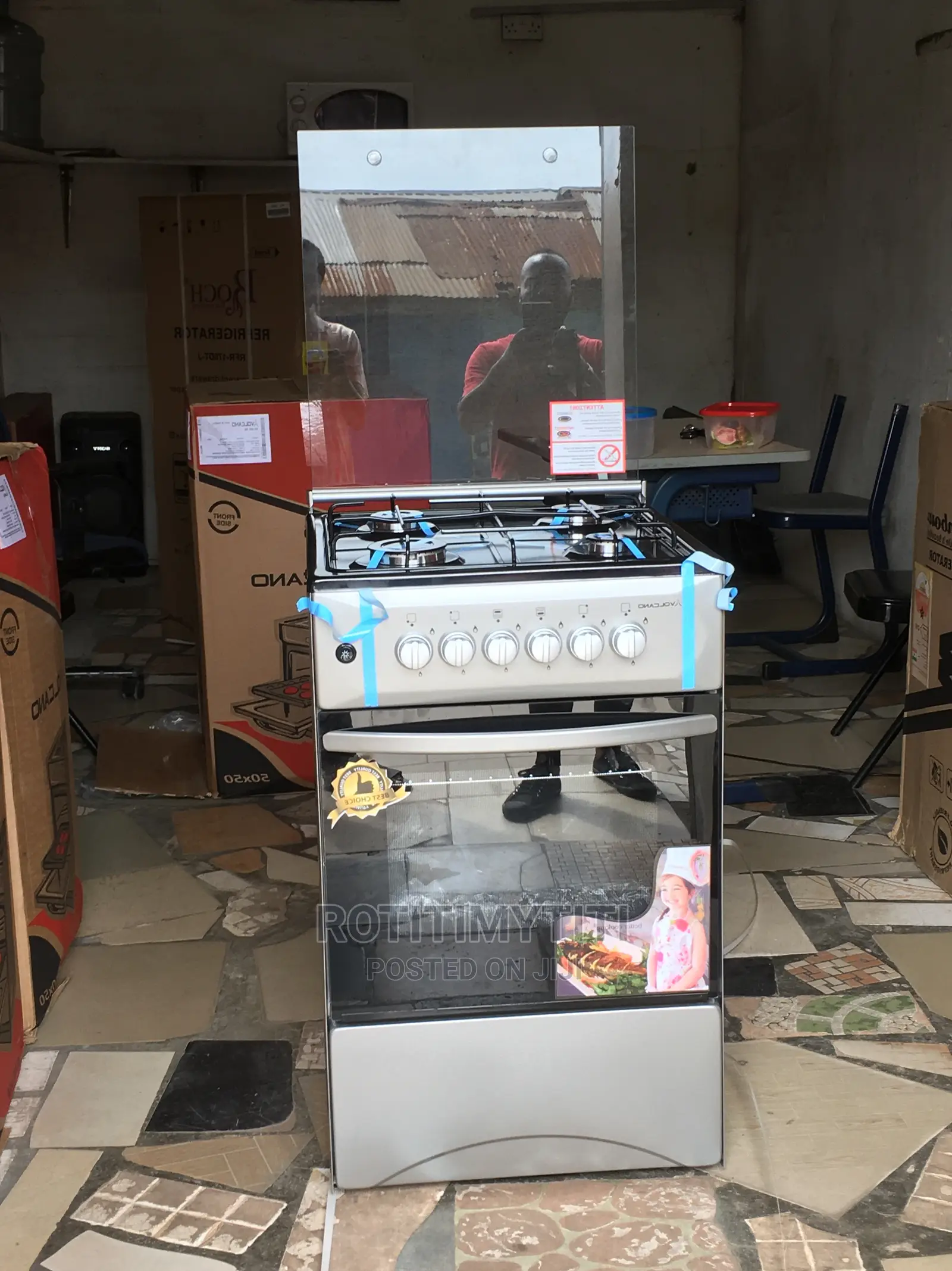 Silver Volcano 50*50cm Gas Cooker in Accra Metropolitan Kitchen