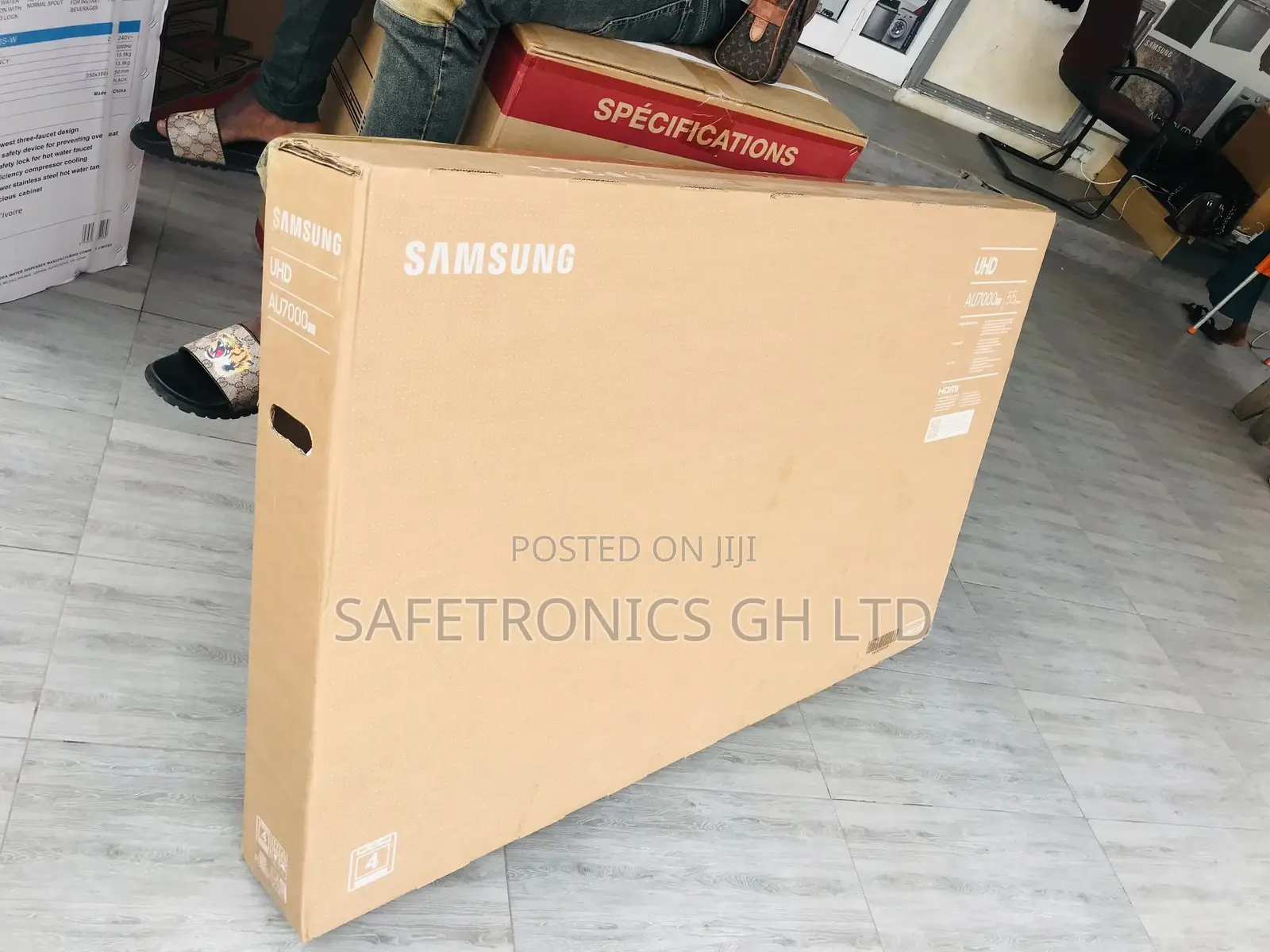 5 Inches Led Smart Uhd Crystal Glossy Au70 Tv