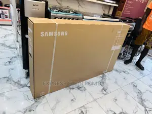 Series 7 Spectacular Display UHD Smart Samsung 65