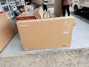 Samsung UHD Screen  55”Au7022 Cool Pretty Price