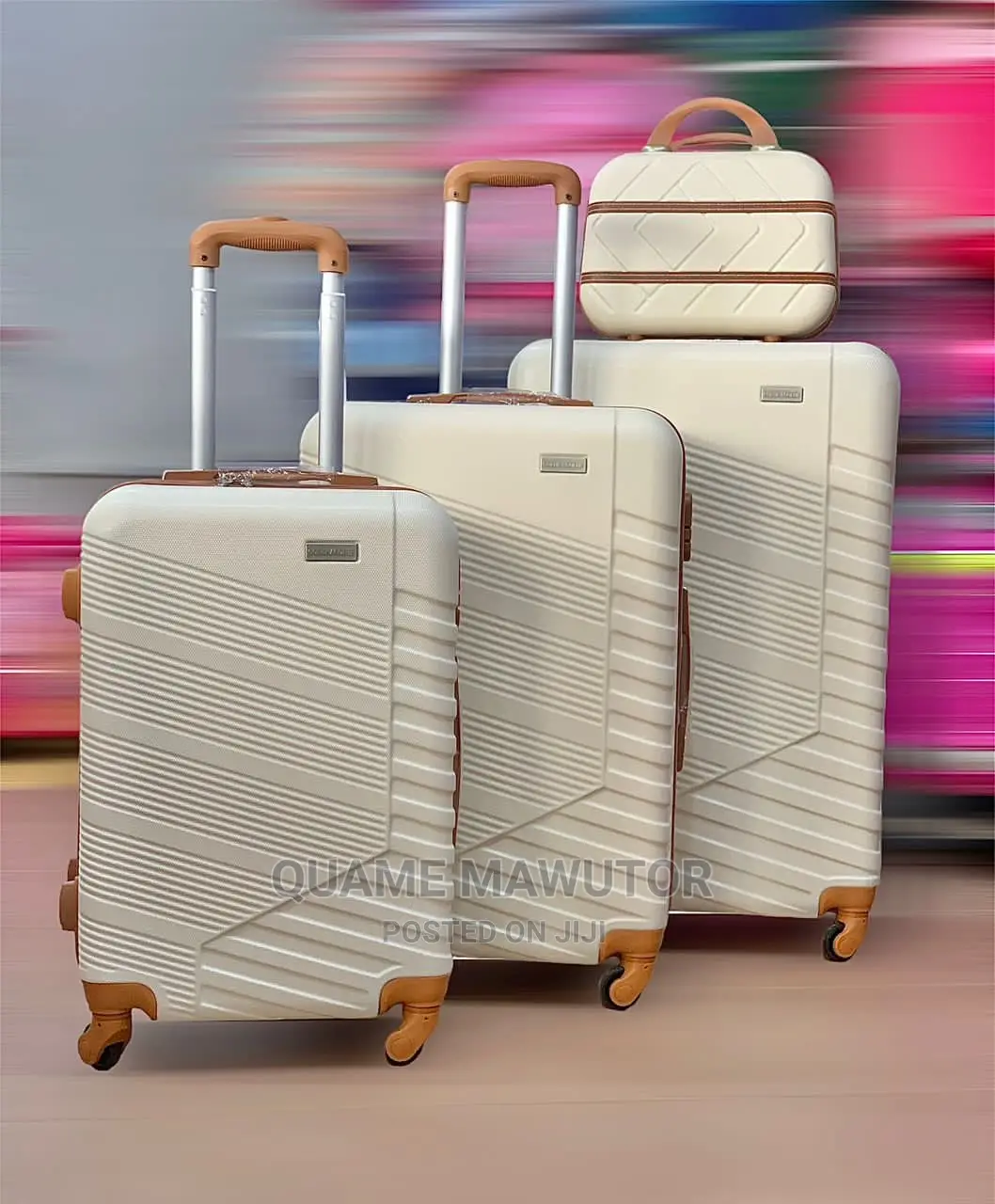 Contact Me on for Your Travelling Bags