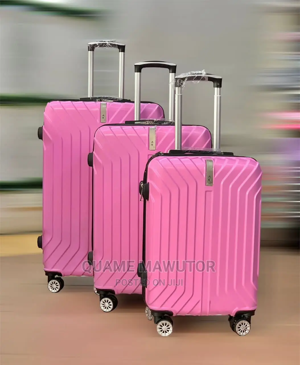 Contact Me on for Your Travelling Bags