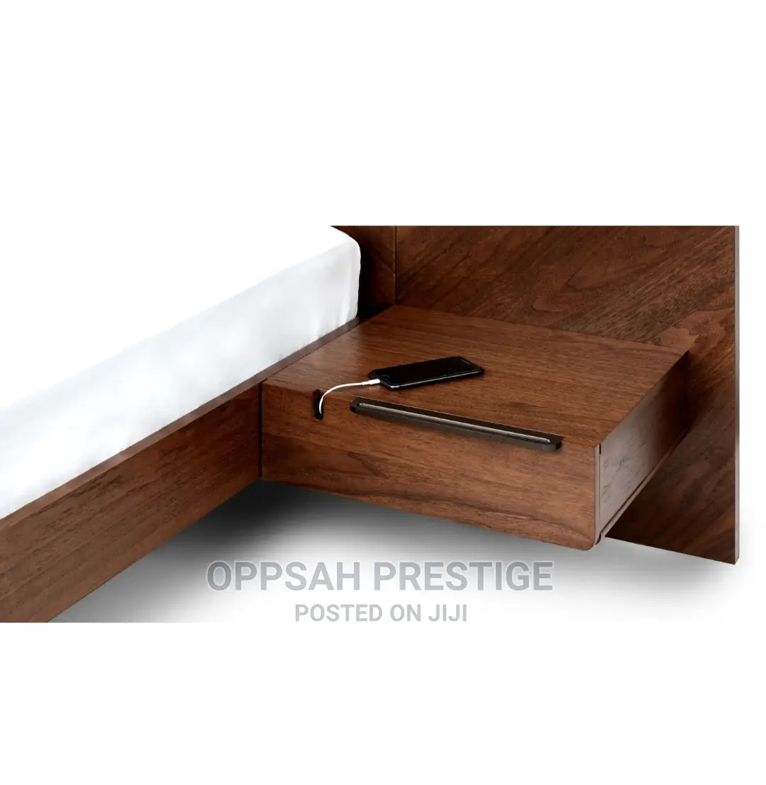 Nera Walnut California King Bed With Nightstands Set