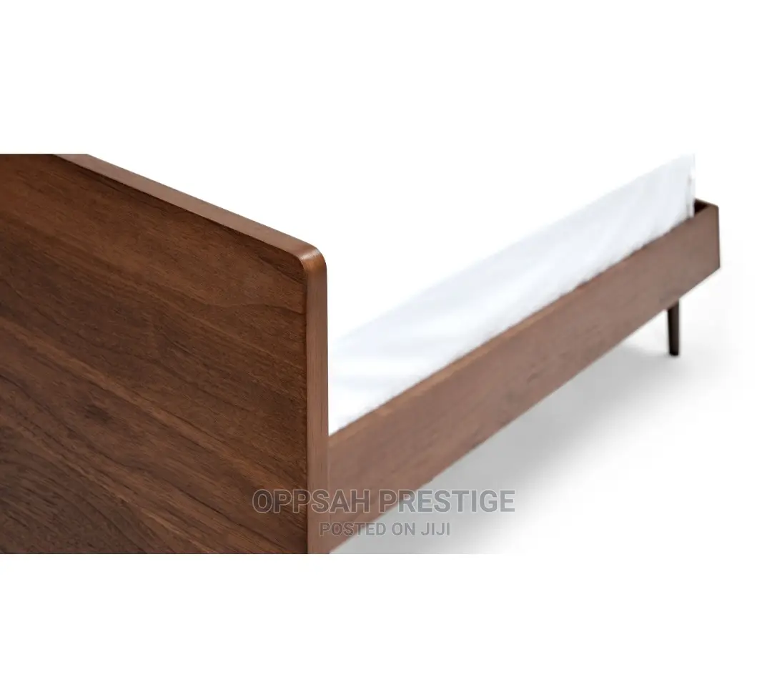Nera Walnut California King Bed With Nightstands Set