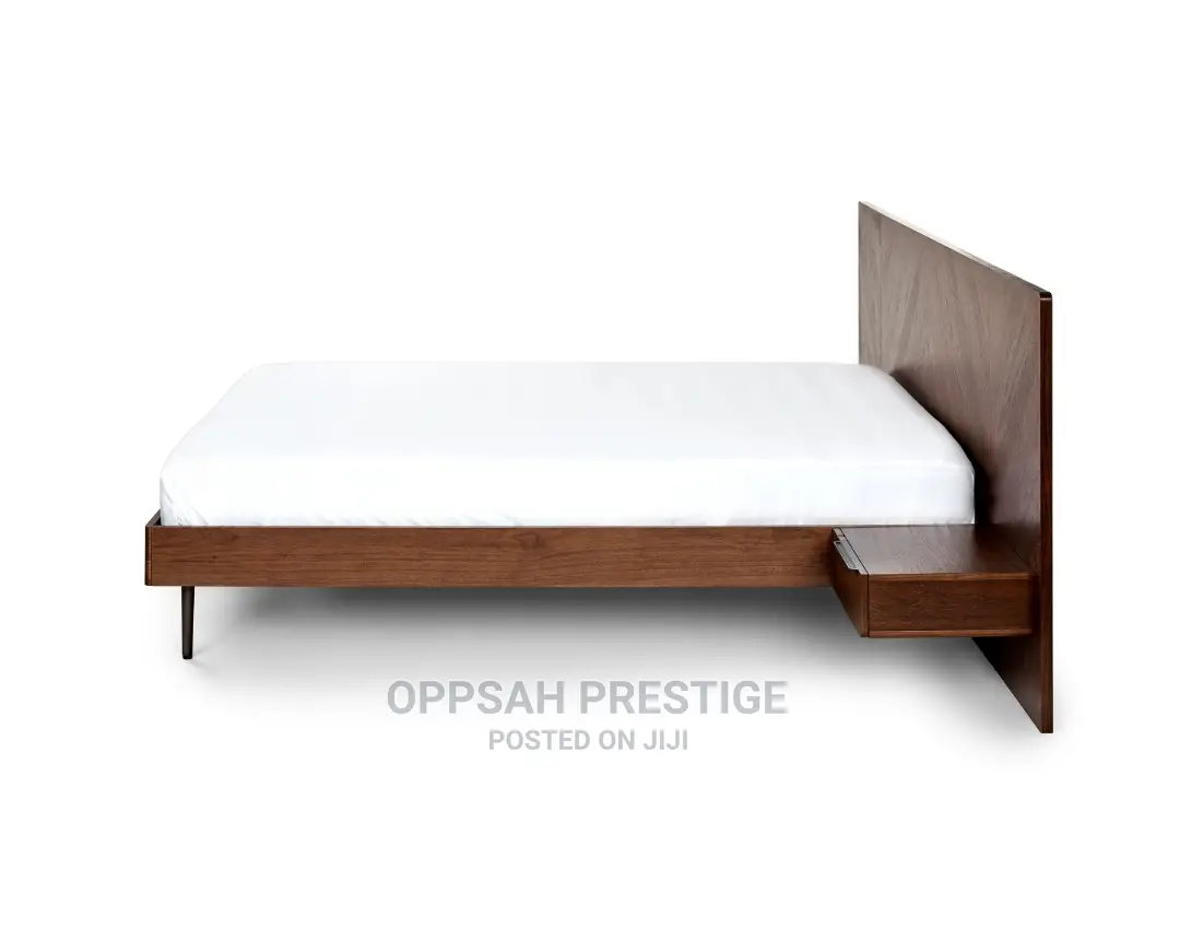 Nera Walnut California King Bed With Nightstands Set