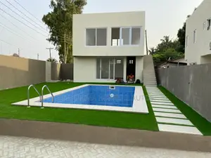 4bdrm Townhouse/Terrace in Cantonments for sale