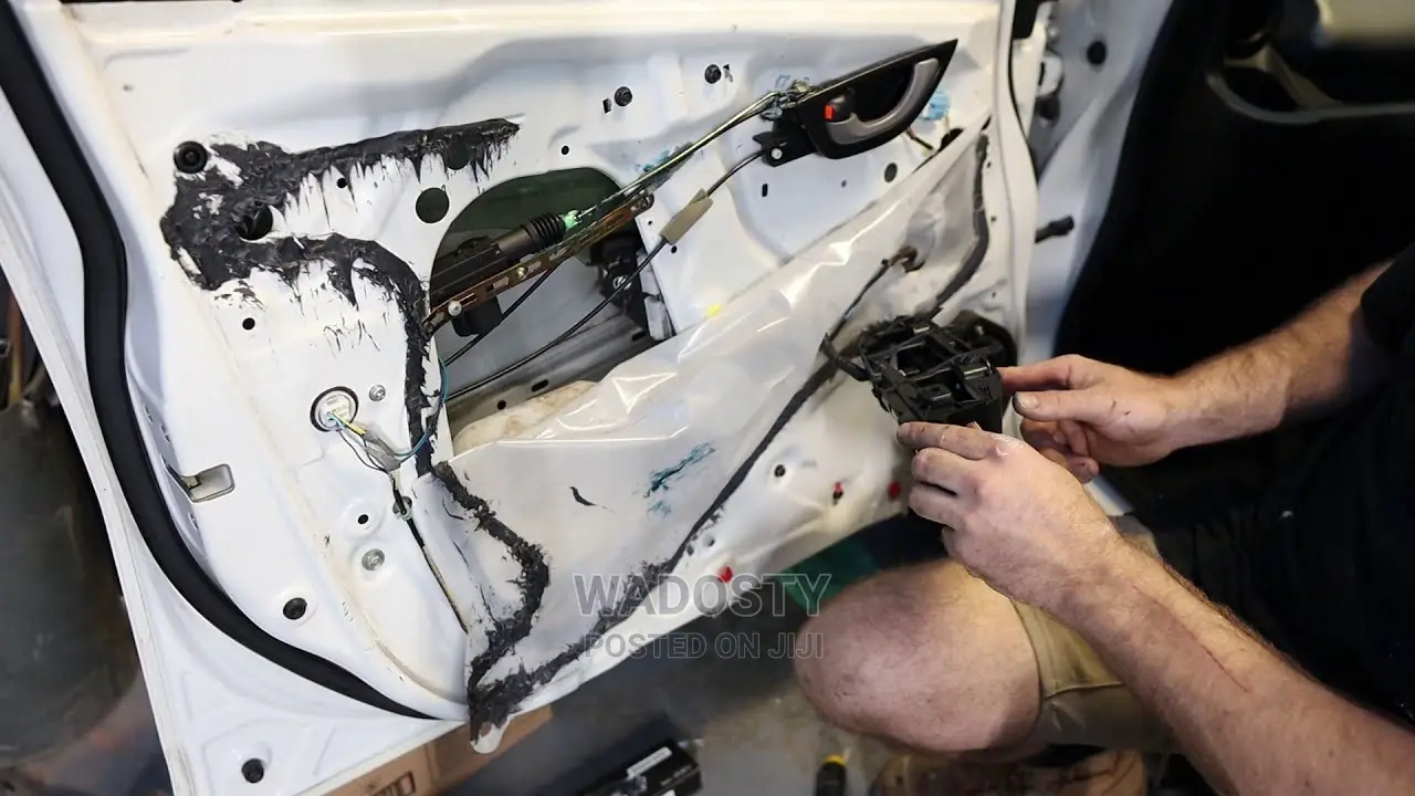 Car Door Lock Repair or Central Lock Expects for All Cars