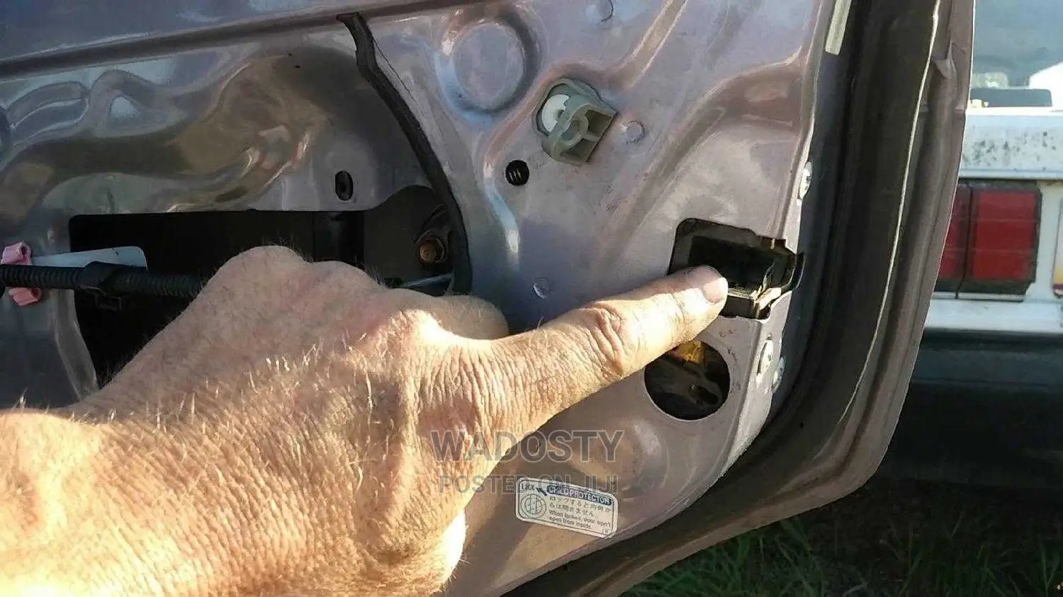Car Door Lock Repair or Central Lock Expects for All Cars