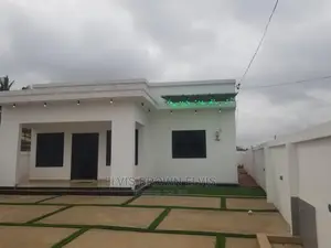3bdrm House in Living Large, Ashaley Botwe for sale