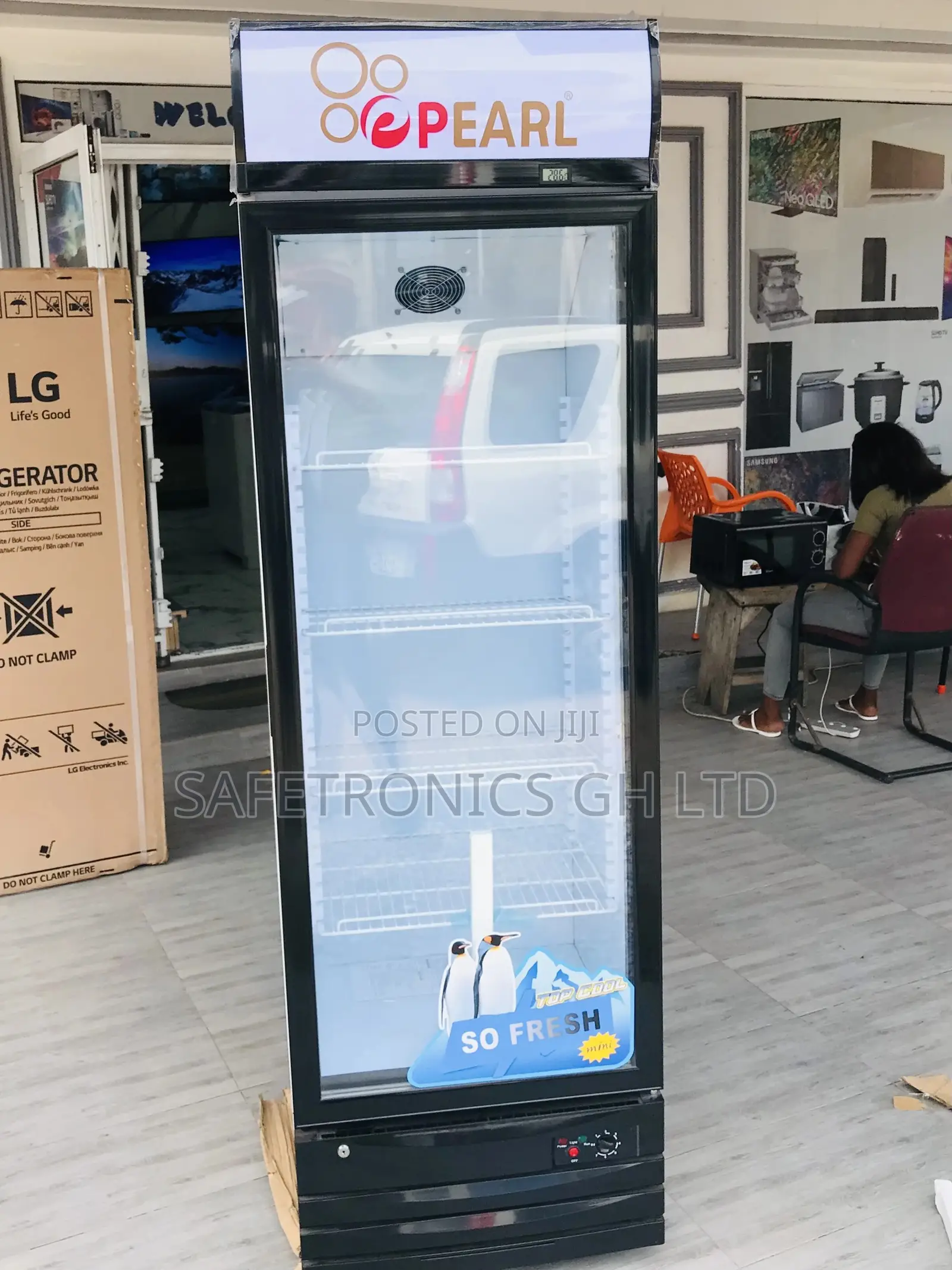 Original New Pearl PVC-49 Singledoor Display 368 Liters