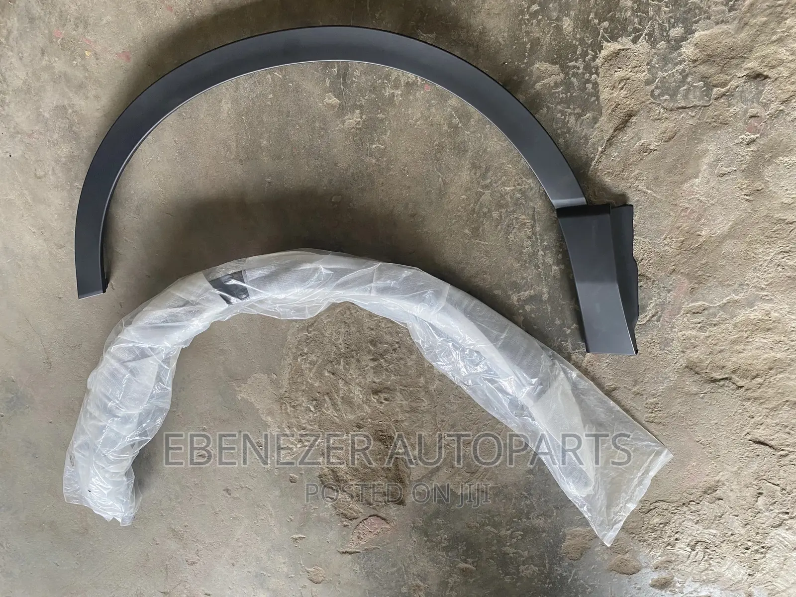 Honda CR-V 2018 Fender Moulding