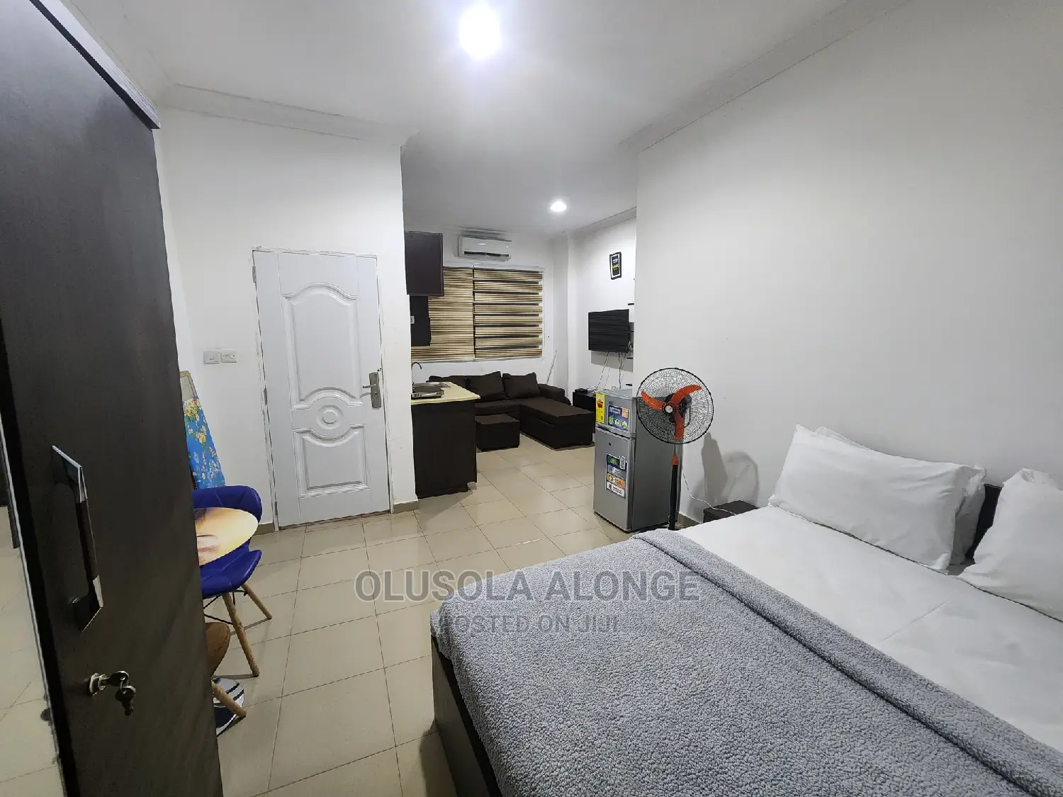 Masterpiece Super Studio Apt+ Starlink Internet, Breakfast+ Daily Rate