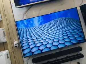 Cu80 Samsung 75 Inches Glossy Uhd Crystal Tv