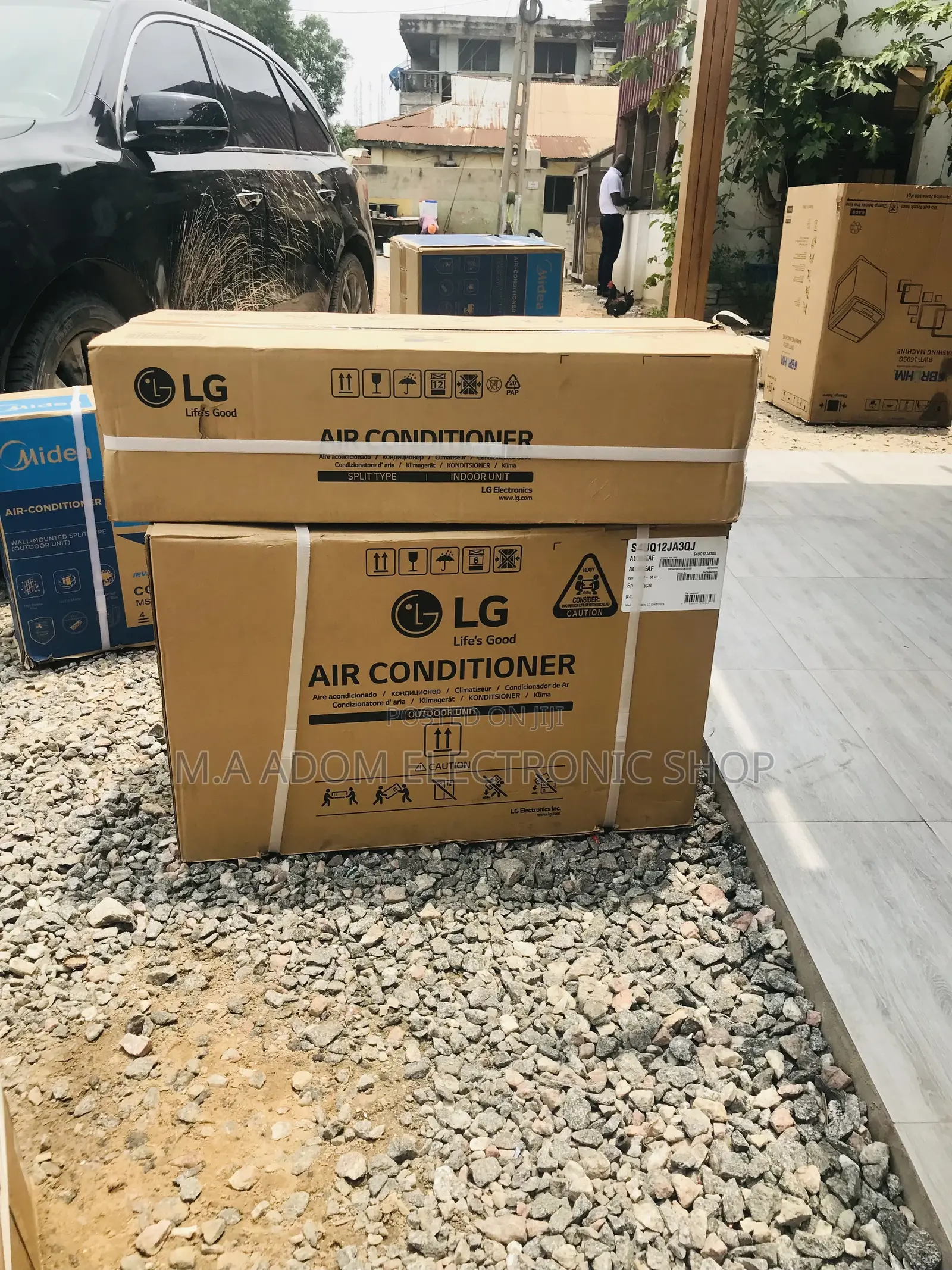 New LG 1.5HP Dual Cool Split Inverter Air Condition