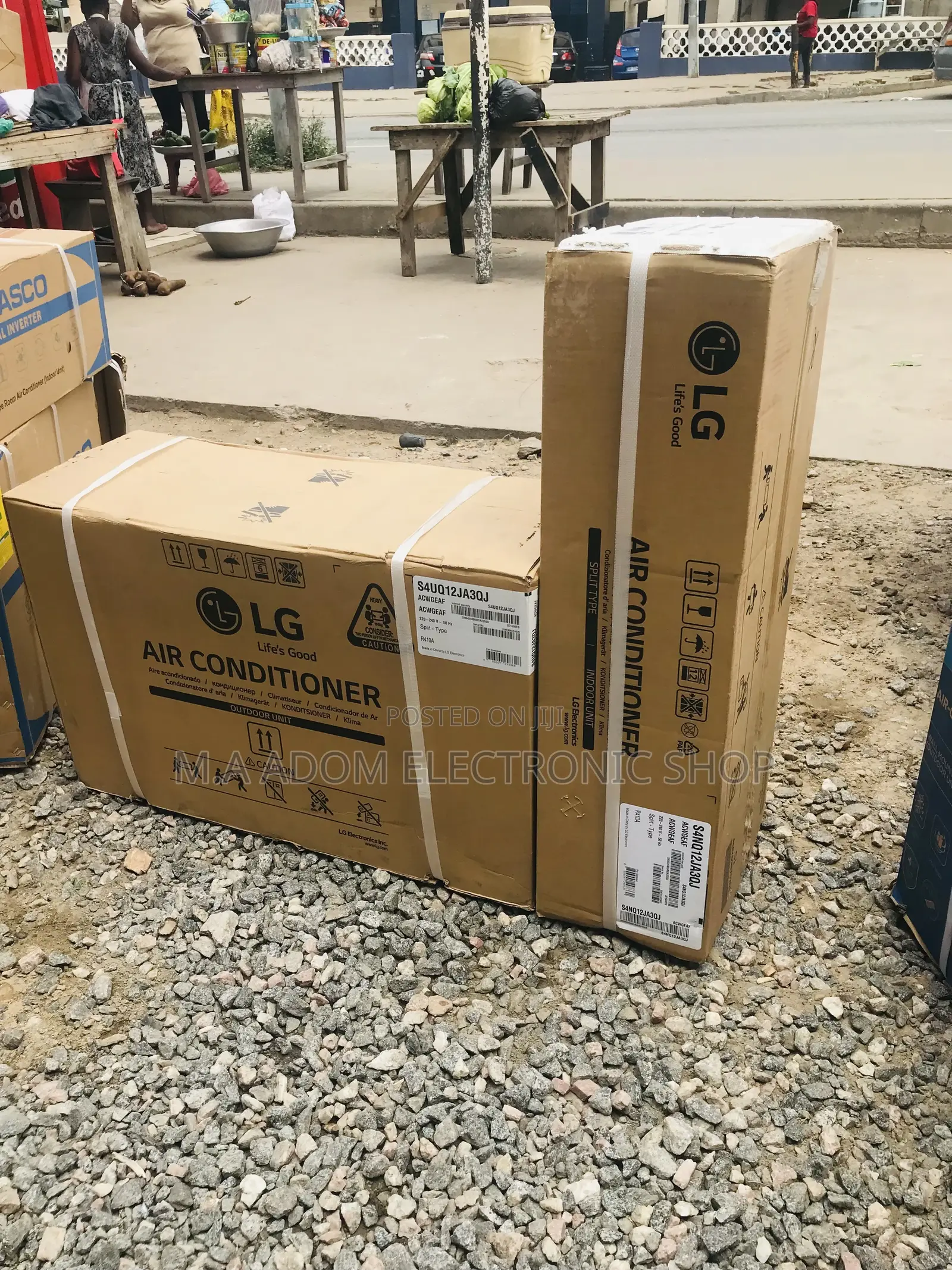 Fresh LG 1.5HP Dual Cool Split Inverter Air Condition