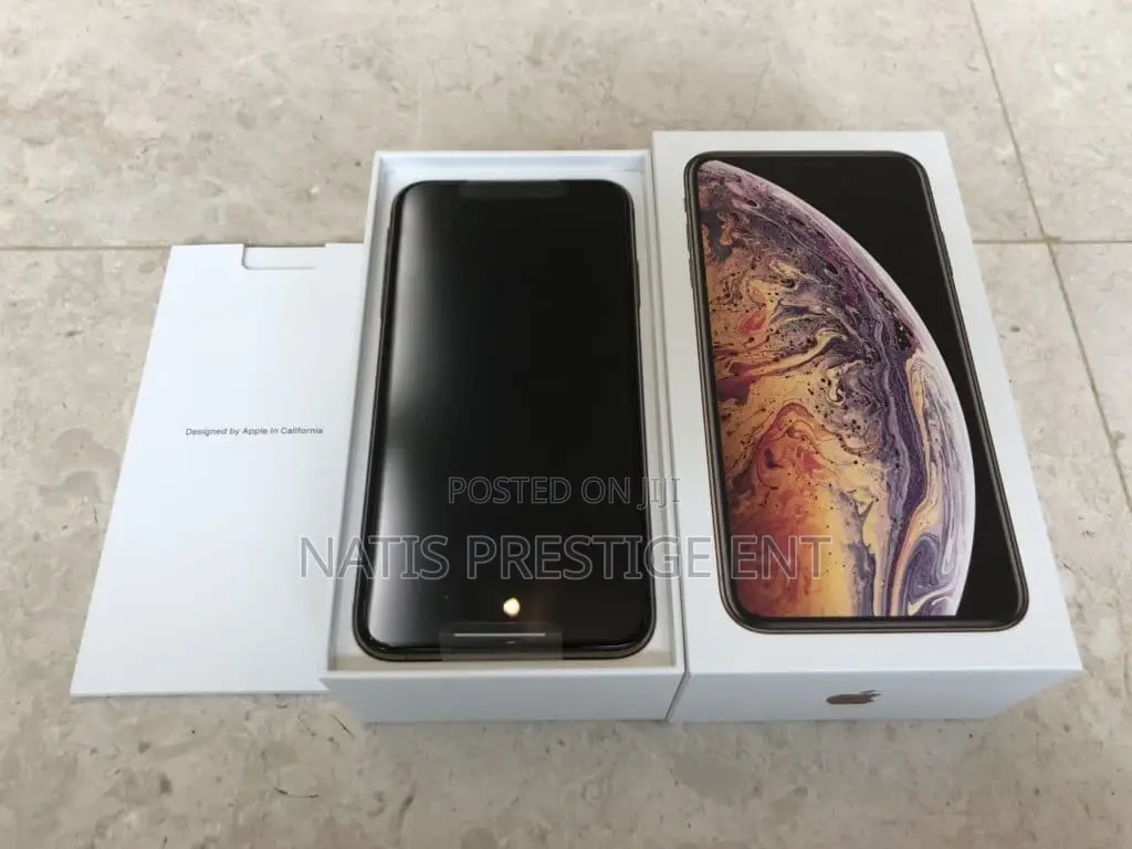 Apple iPhone XS Max 64 GB Black