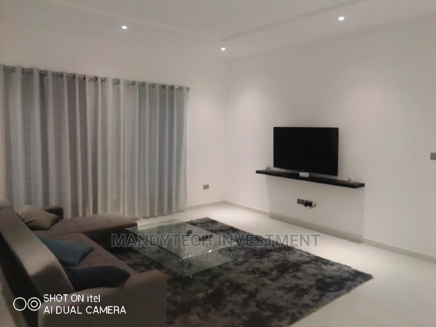 Furnished 4bdrm Mansion in Nmai-Dzorn for sale