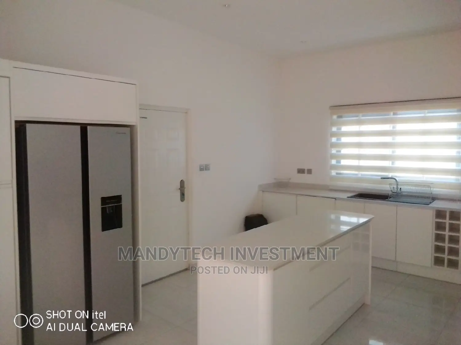 Furnished 4bdrm Mansion in Nmai-Dzorn for sale