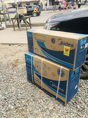 New Look Midea AC 1.5HP Inverter 12000 BTU R410