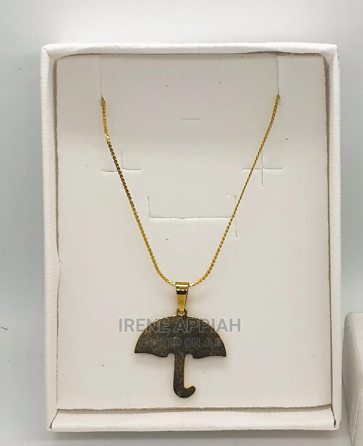 Simple Unisex Necklaces
