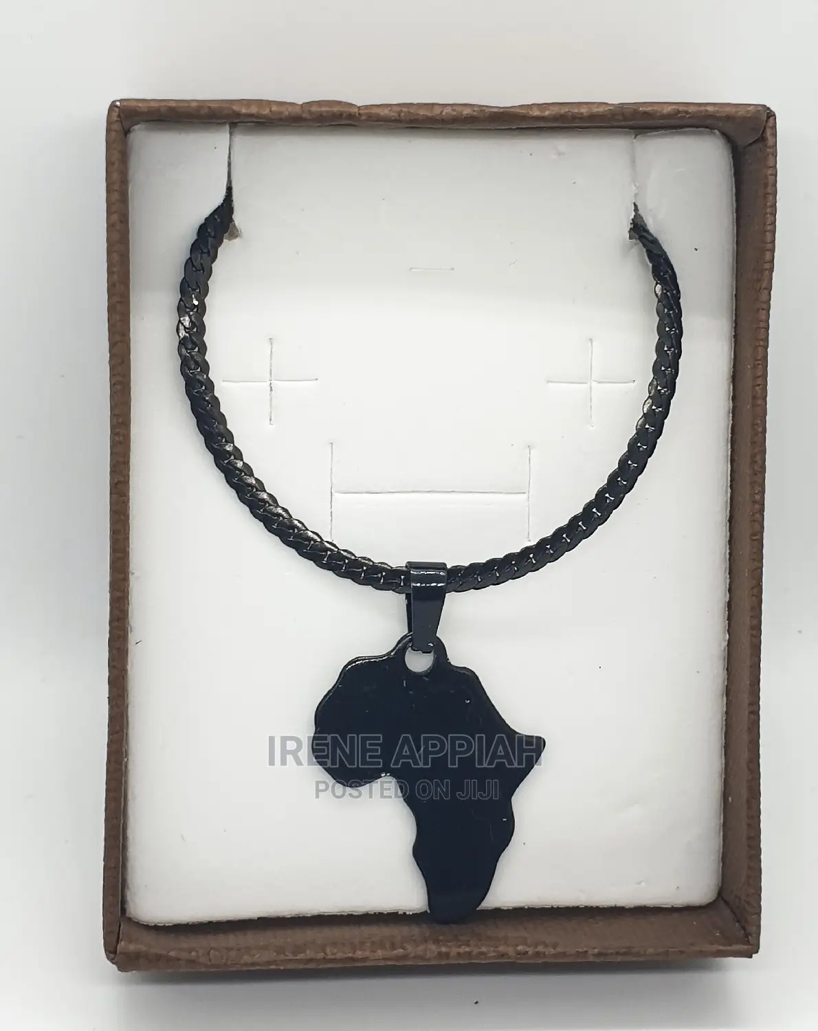 Simple Unisex Necklaces