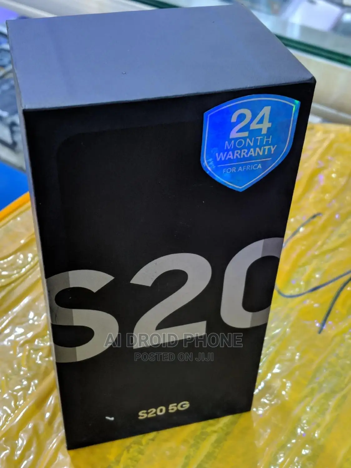 New Samsung Galaxy S20 128 GB Gray
