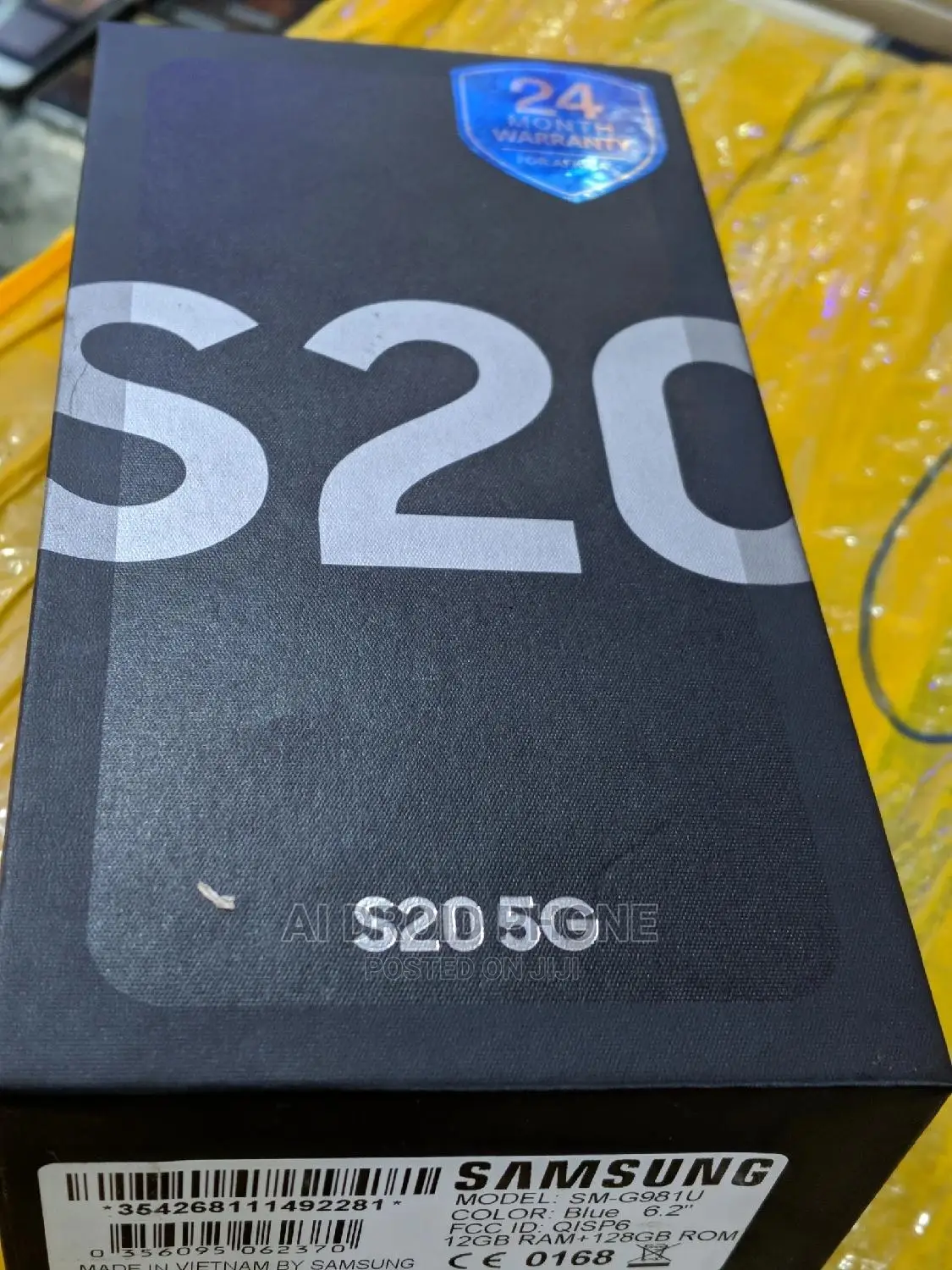 New Samsung Galaxy S20 128 GB Gray