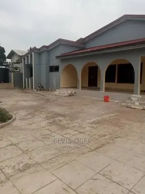 3bdrm Apartment in Ayigbe Town, Weija for rent