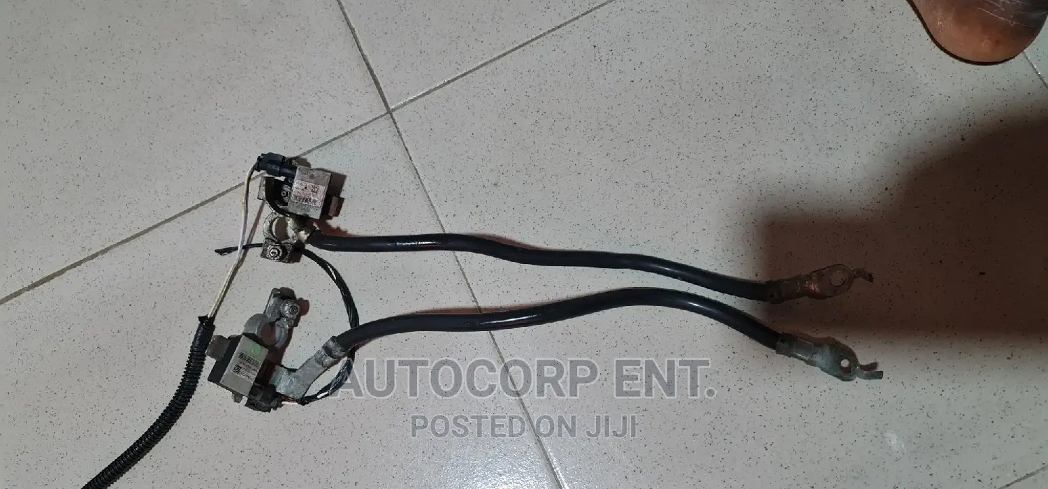 2013-2016 Ford Focus / Escape Neg. Battery Terminal