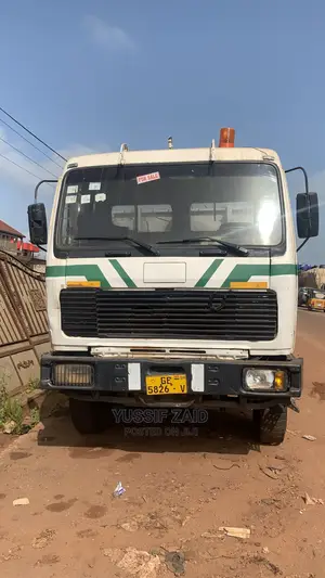 Benz Tipper Truck V