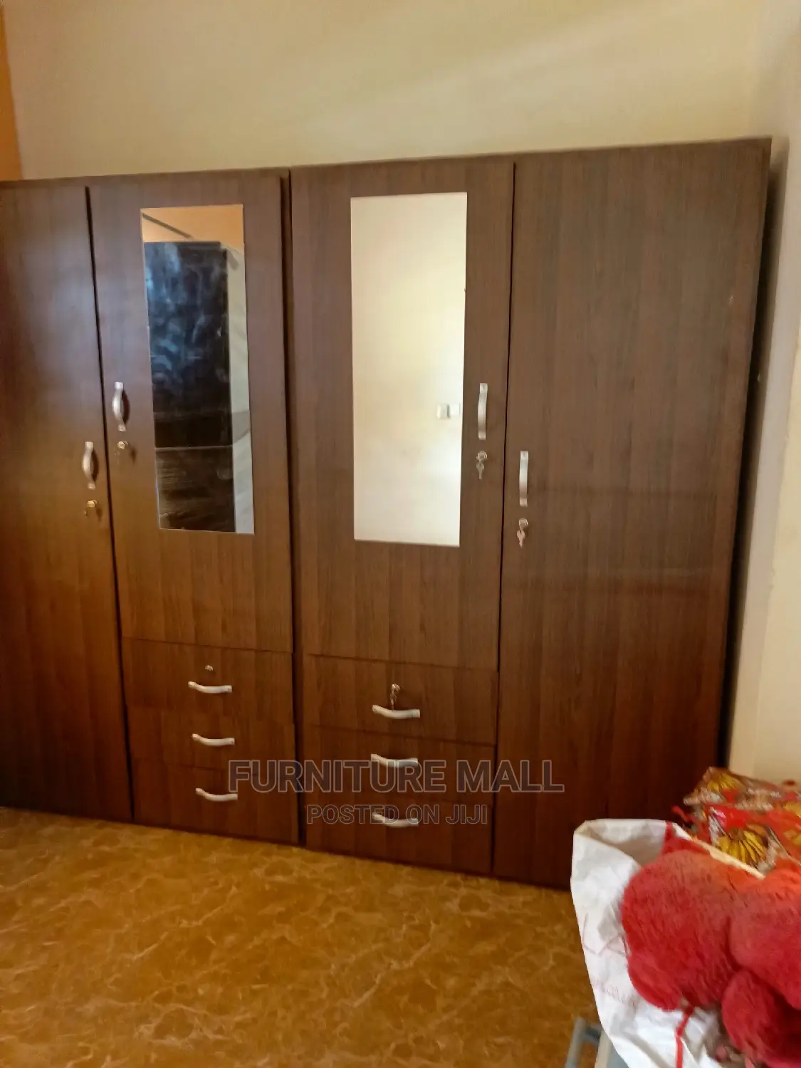 Hot Cake   . 4in1 Wardrobe For Sell Now With Free Dv