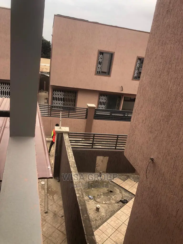 4bdrm Townhouse / Terrace in Wisa Groups, Accra Metropolitan for rent