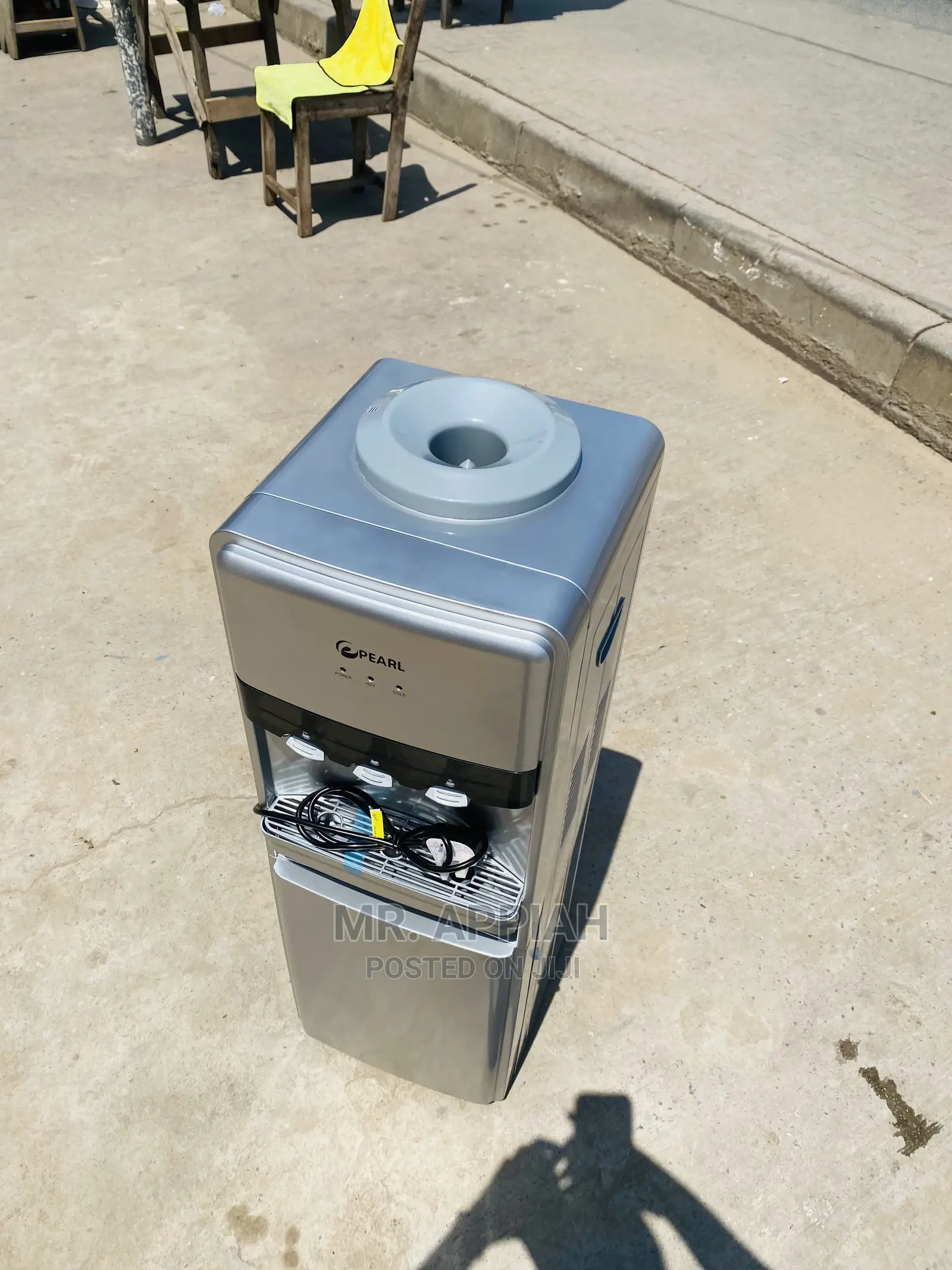 Latest Affordable and Durable Pearl PWD-2017 FSL Dispenser.