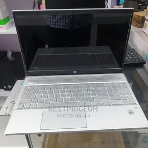 New Laptop HP Pavilion 15 8GB Intel Core I5 SSD 256GB