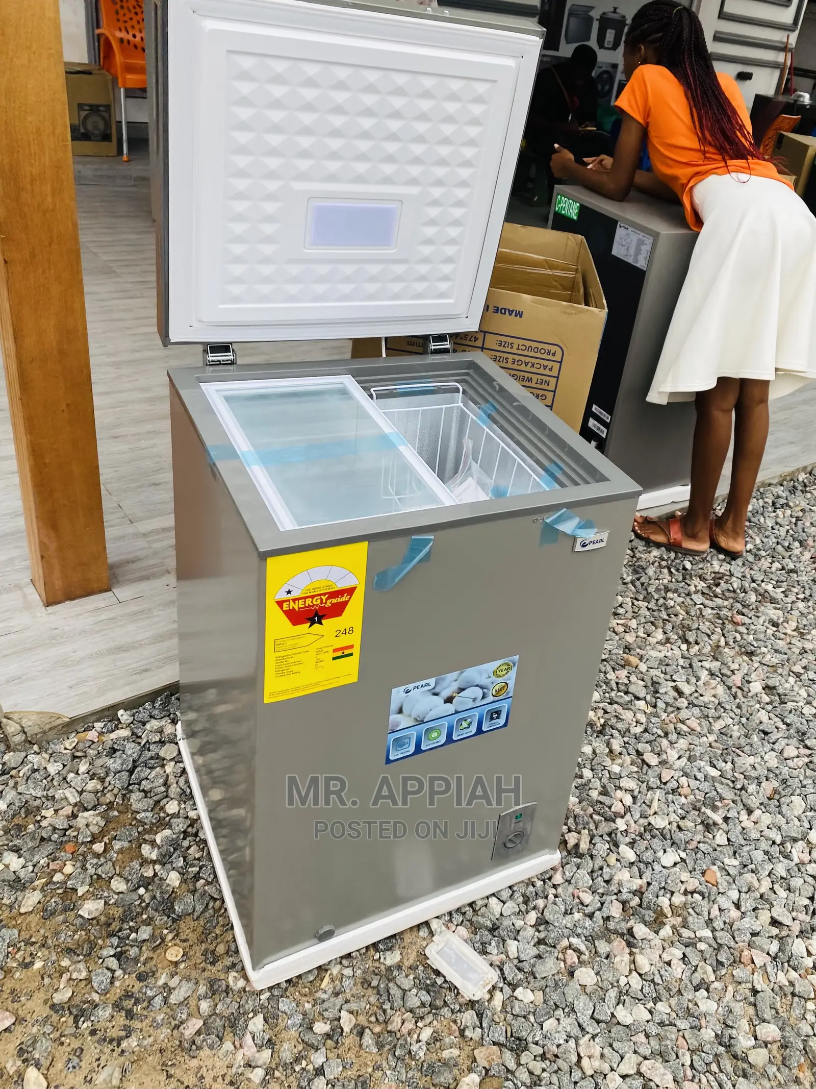 Durable Pearl PCF-127 (100 Liters)Chest Freezer(Gray) 
