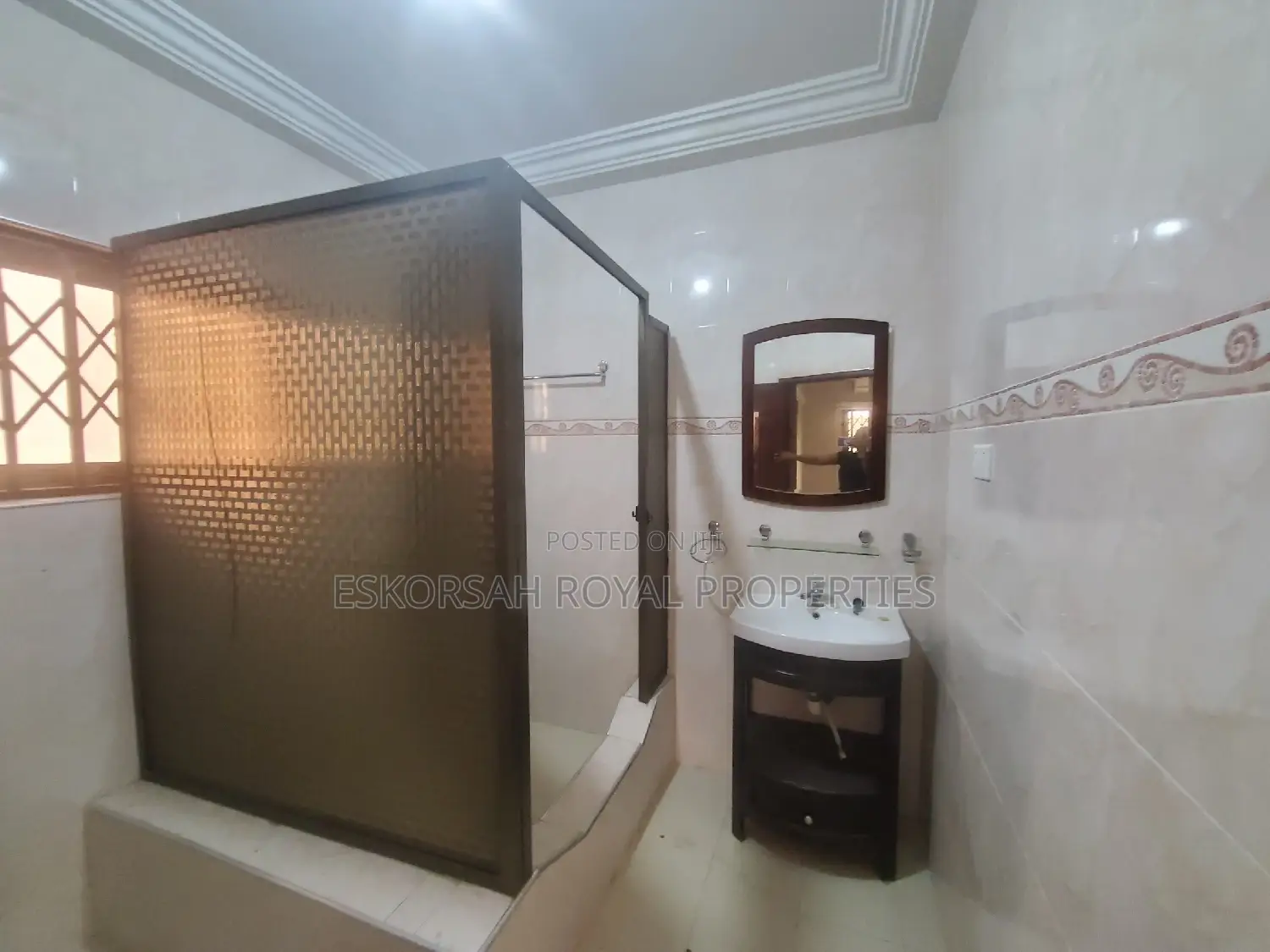 4bdrm House in Weat Trasacco, Adjiriganor for rent