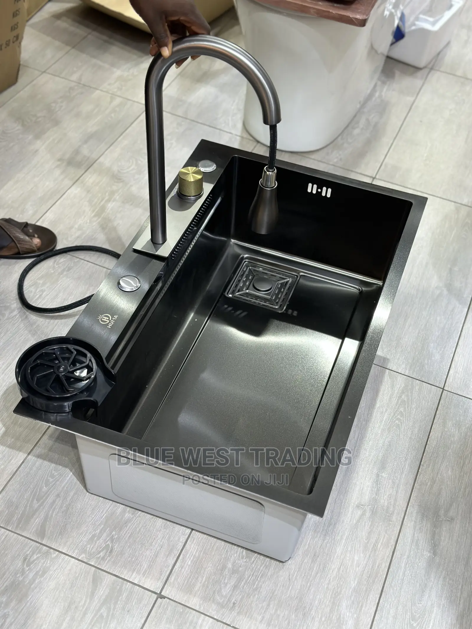 Luxury Cabinet Sink With Cup Washer
