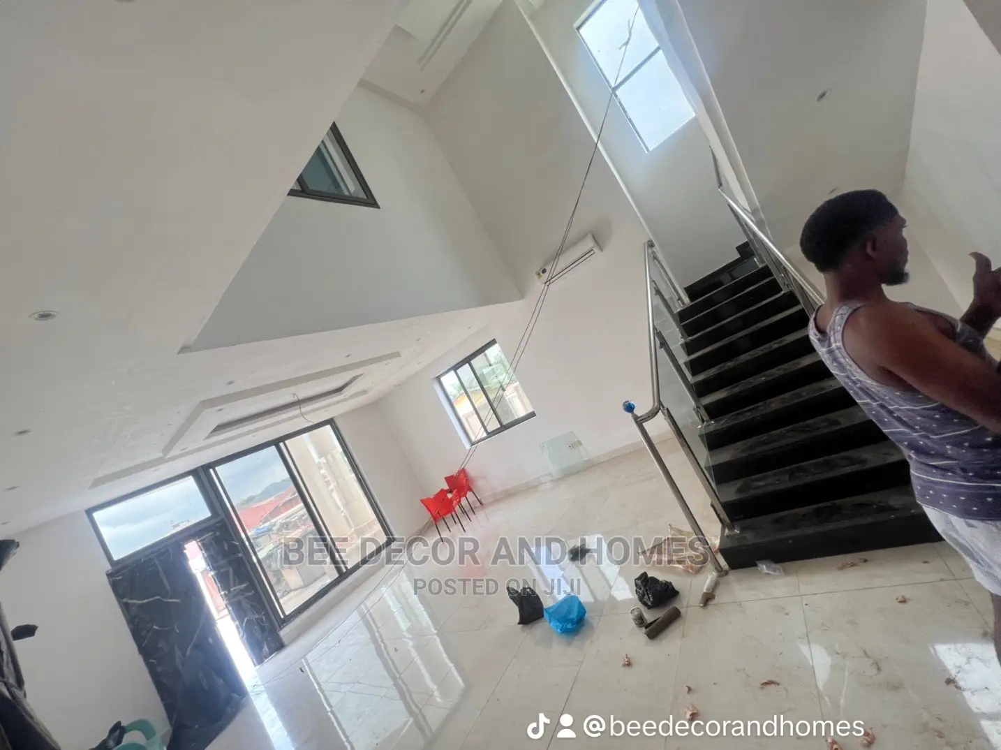 4bdrm Mansion in Bee Decor And Homes, West Legon for sale