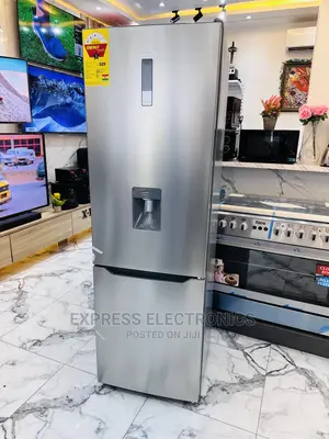 Auto Defrosting Sleek Midea Fridge Double Door 309L