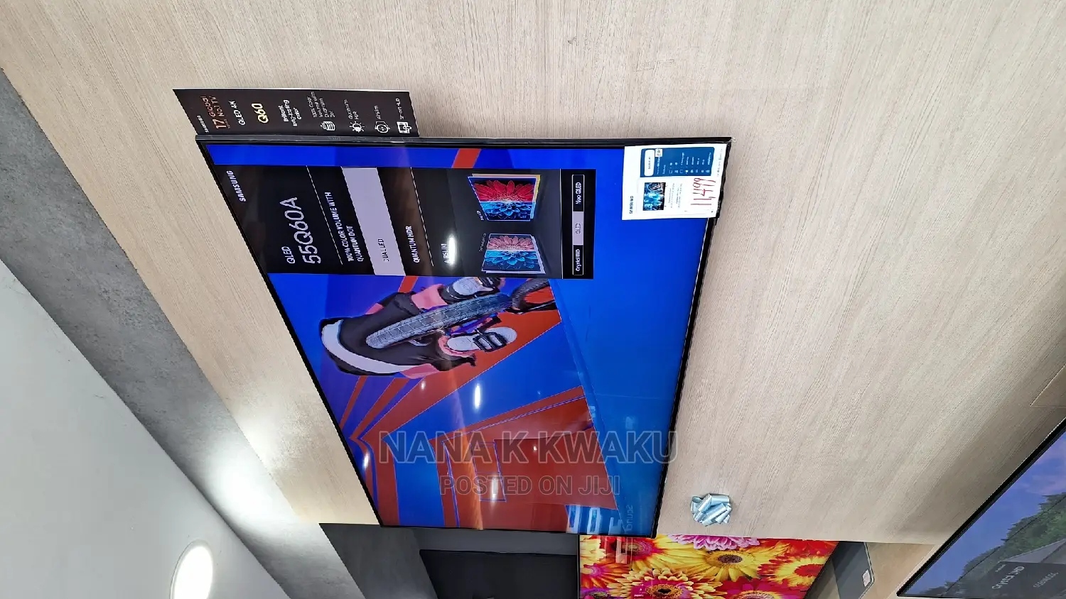 Qled_samsung 55inches Smart TV