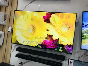 Cu71 Glossy  LED Samsung 43 Inches Glossy UHD Tv