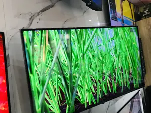 Ultra UHD AU71 Samsung LED Glossy 60 Inches Tv