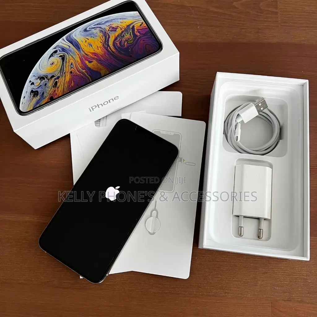 New Apple iPhone XS Max 256 GB Black