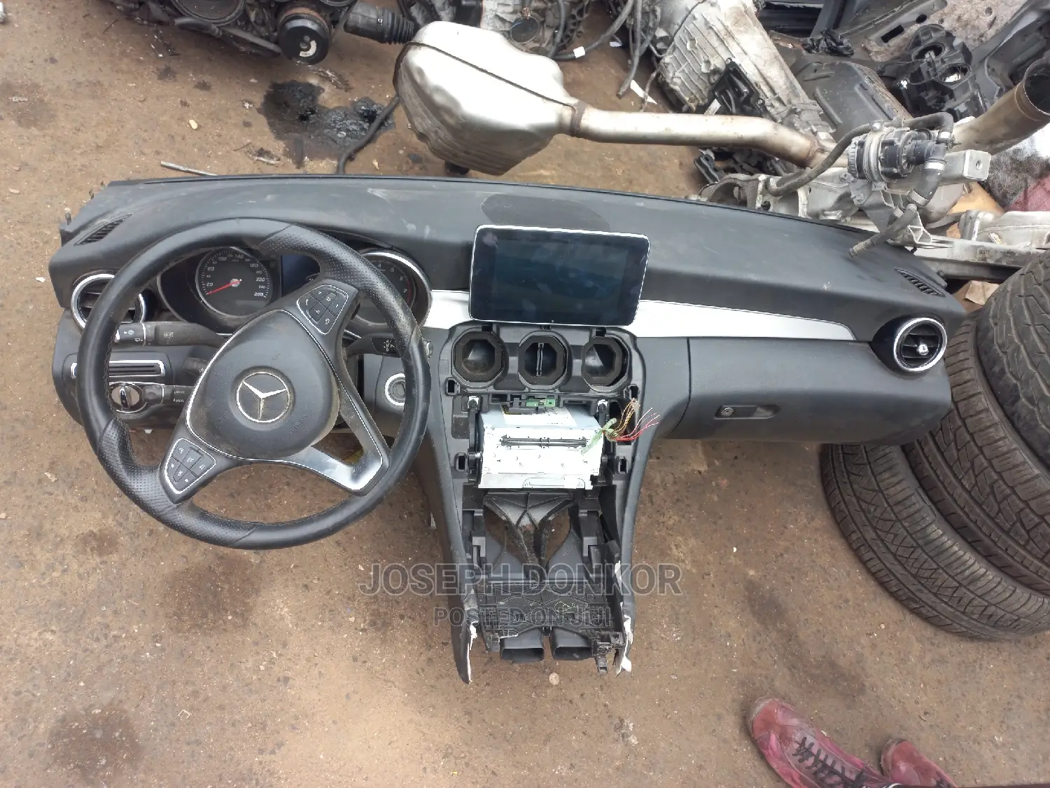 W205 C300 2015,2016,2017,2018,2019,2020 Dashboard