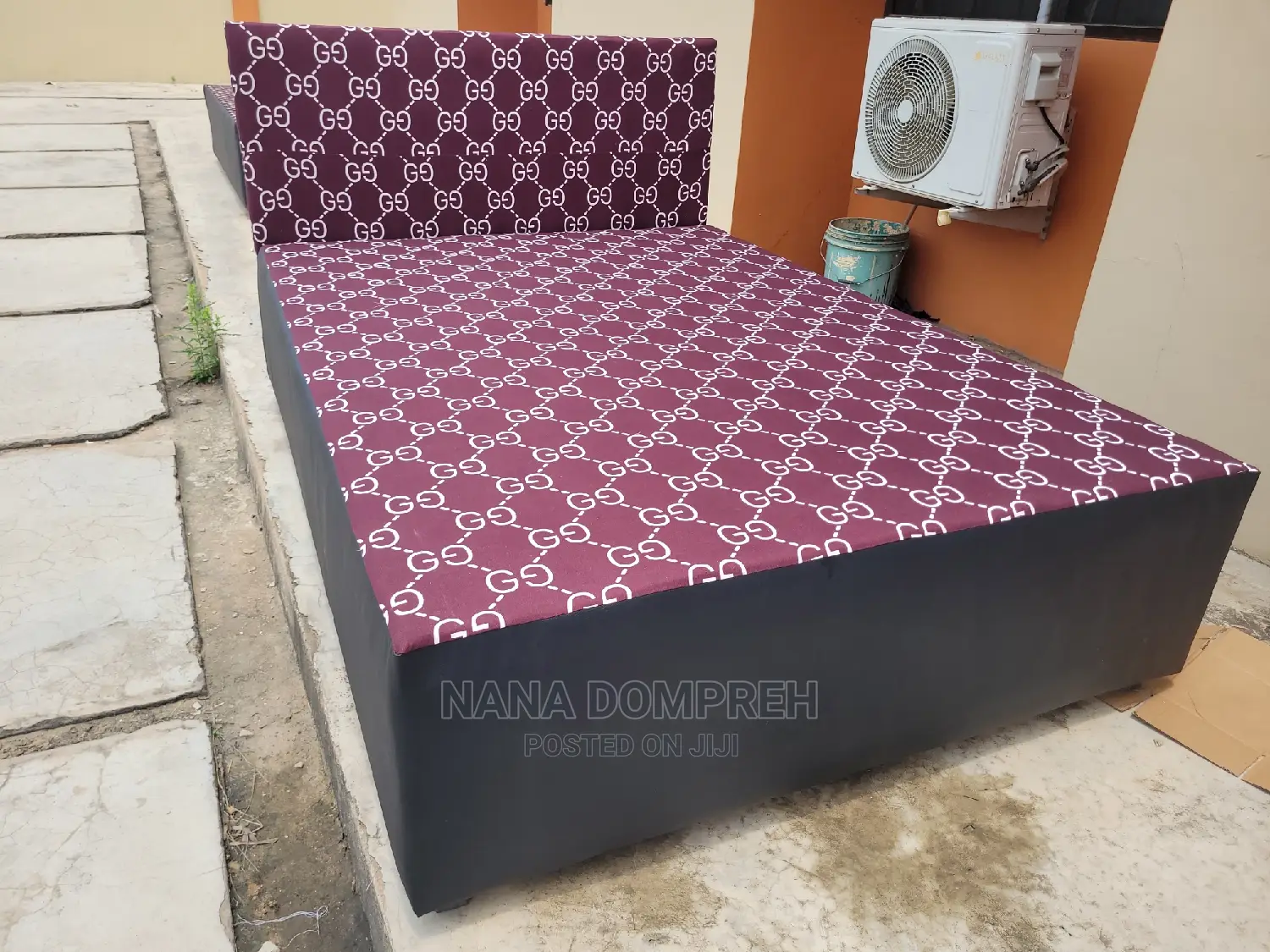Inbuilt Double Bed