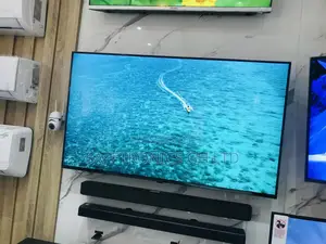 Glossy Samsung 55 Inches Au7092 Smart Uhd Led Tv